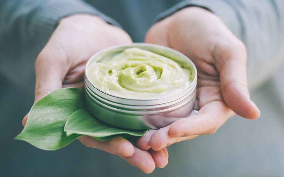 How Cannabis Body Moisturizers Work for Dry Skin