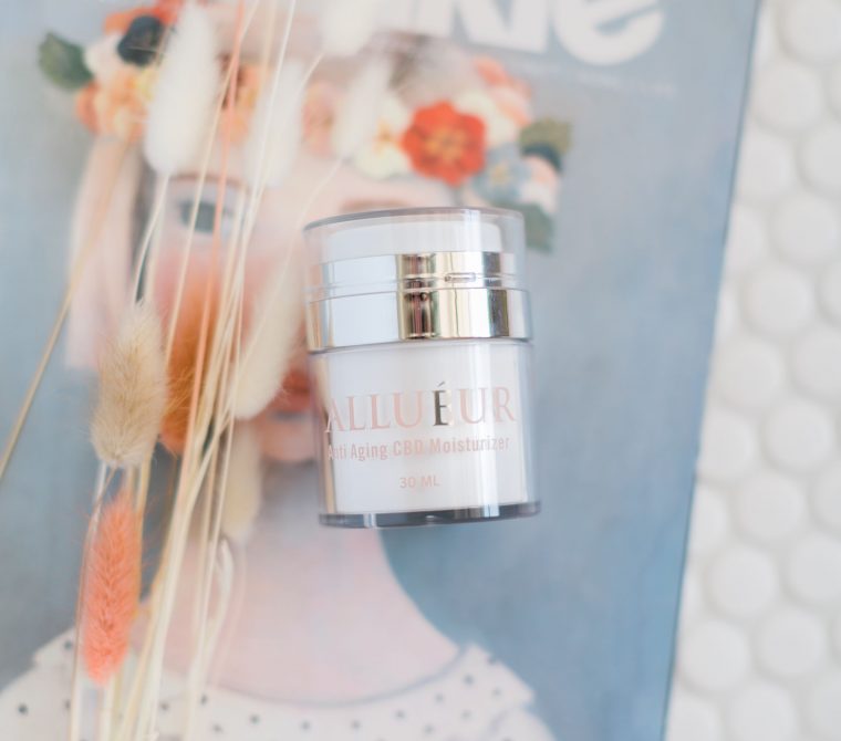 Anti-Aging CBD Moisturizer For Reducing Appearance Of Wrinkles + Hydration Benefits